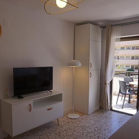 Apartamento Soleado Apartment Торевиеха Екстериор снимка
