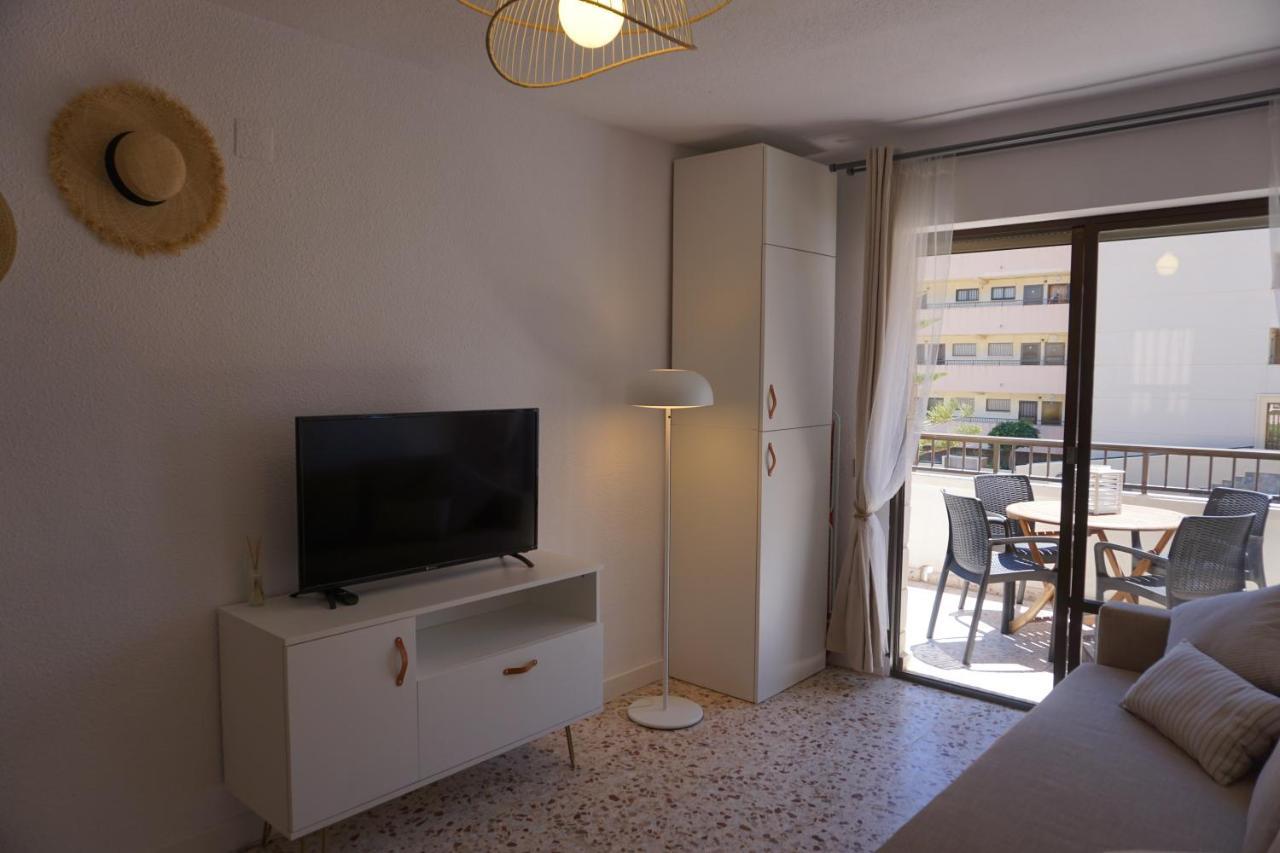Apartamento Soleado Apartment Торевиеха Екстериор снимка