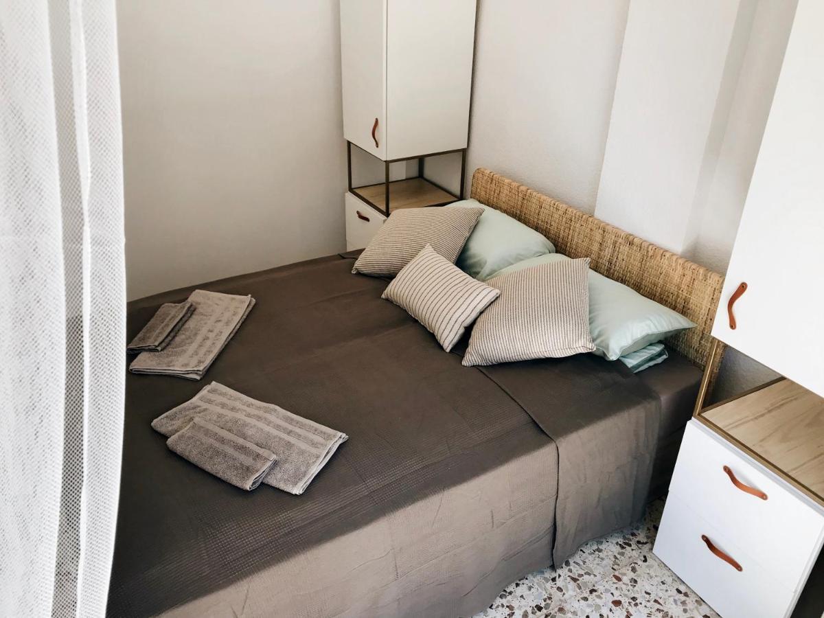 Apartamento Soleado Apartment Торевиеха Екстериор снимка
